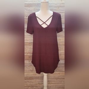 Filly Flair "All My Days Short Sleeve Criss Cross Top in Burgundy" - Medium